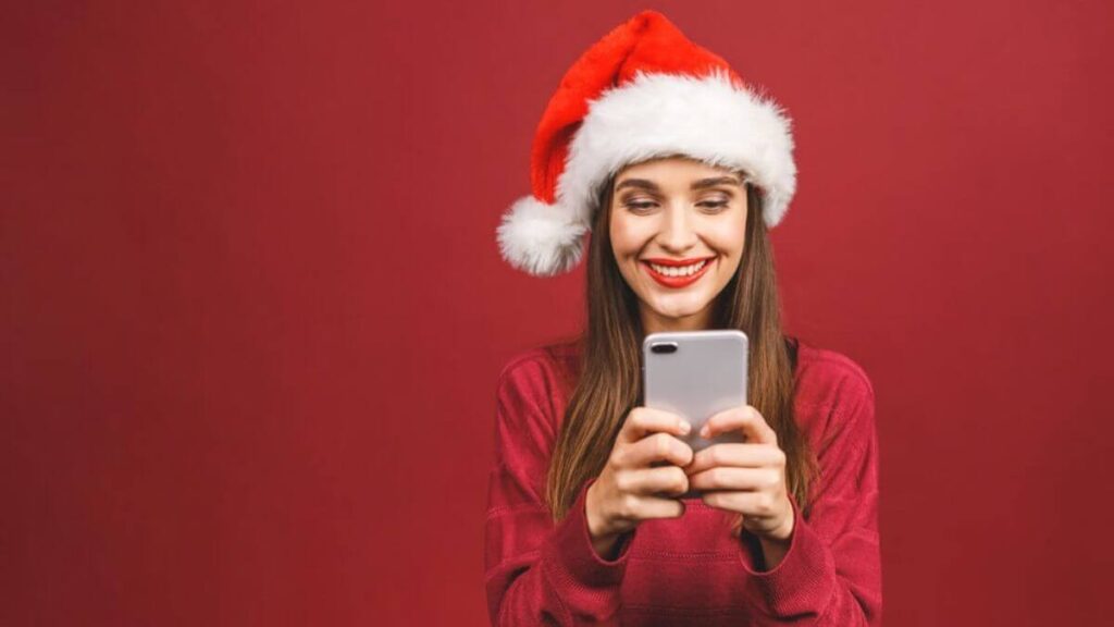 Desvende conosco o guia encantador para criar cartões de Natal no WhatsApp, transmitindo carinho de forma única.