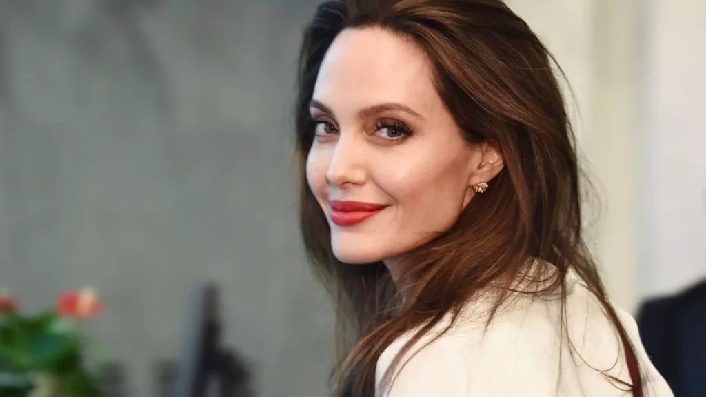 Angelina Jolie