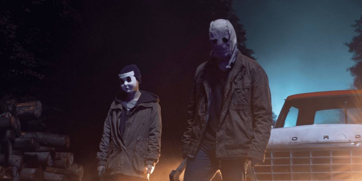 Descubra o renascimento do horror com "Os Estranhos: Capítulo 1", prometendo revolucionar o gênero terror no cinema em 16 de maio.