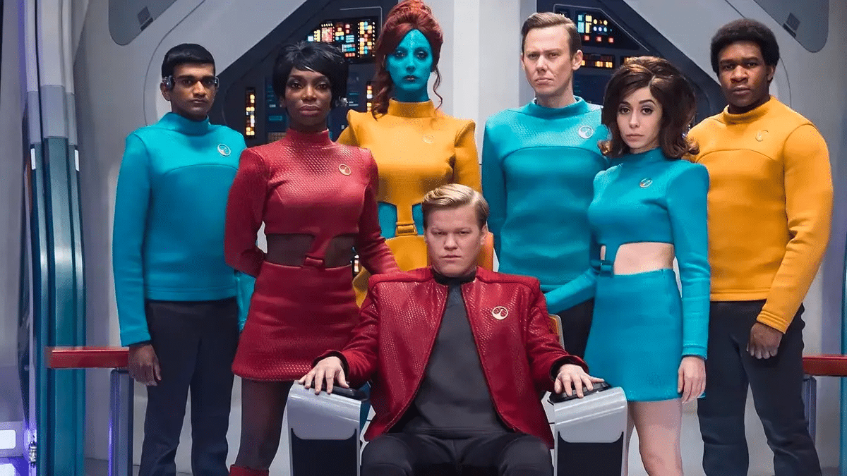 Não perca a sequência de U.S.S. Callister em Black Mirror! Prepare-se para uma nova jornada eletrizante. Assista em breve!
